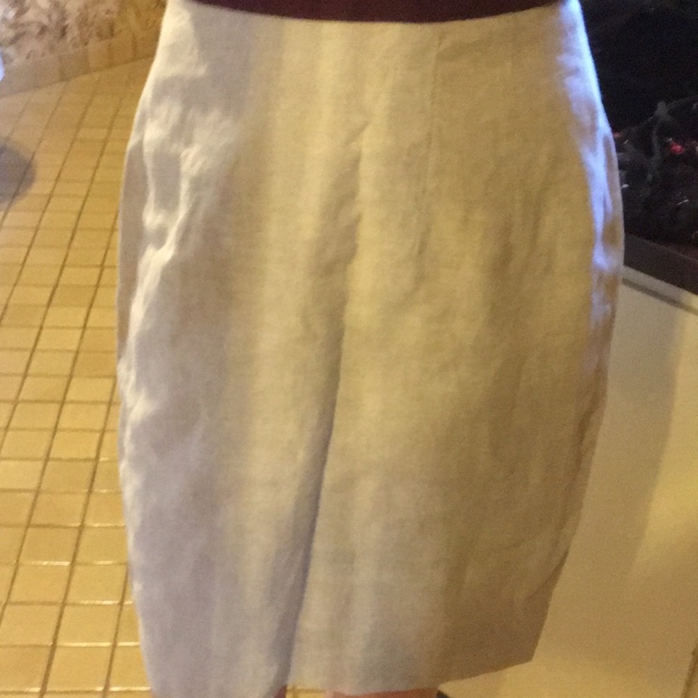 Creme skirt
